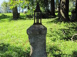 Stary cmentarz katolicki w Lutowiskach; fot. aut. GringoPL, udostępnione na commons.wikimedia.org 04.08.2012 na licencji Creative Commons.