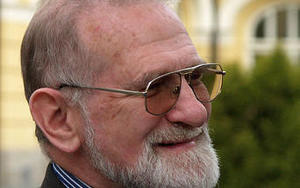 430px-Bronislaw_Geremek_skalowane