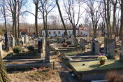 Muzułmański Cmentarz Tatarski w Warszawie; Fot. autorstwa Wistula, udostępnione na commons.wikimedia.org 11.03.2012 na licencji Creative Commons.