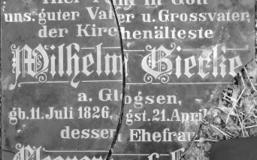 Płyta nagrobna prezbitera Wilhelma Gierke, jego żony Eleonory oraz syna Karla na cmentarzu poniemieckim w Kijach
